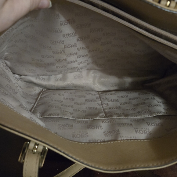 Michael Kors Gold Purse With Card Holder Slots - Picture 3 of 6